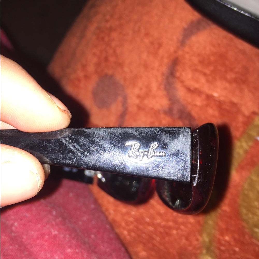 Legit - Picture 7 of 7